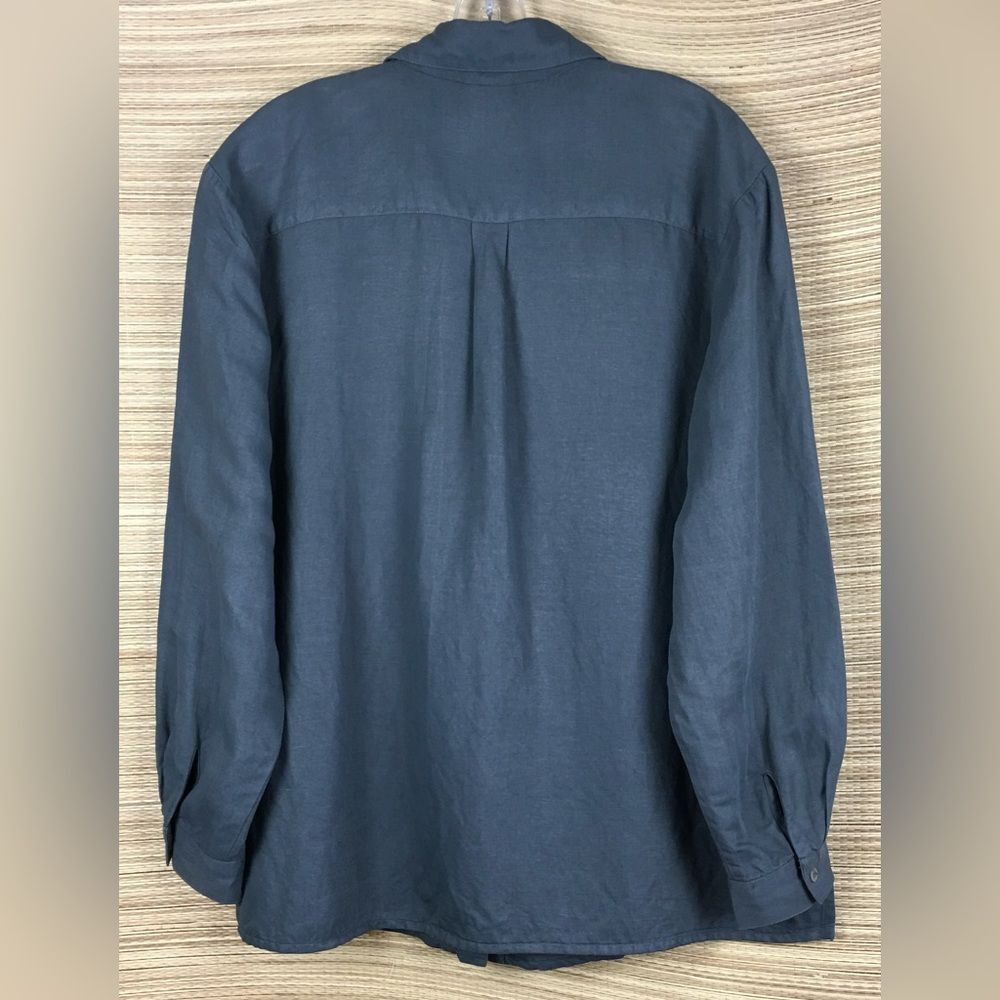 Eileen Fisher Organic Linen Classic Collar Shirt
Easy Fit, Long Length Size L - Picture 7 of 13